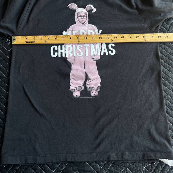 A Christmas Story Shirt Adult Medium Black Pink Bunny Pajamas Funny Novelty - Picture 12 of 12
